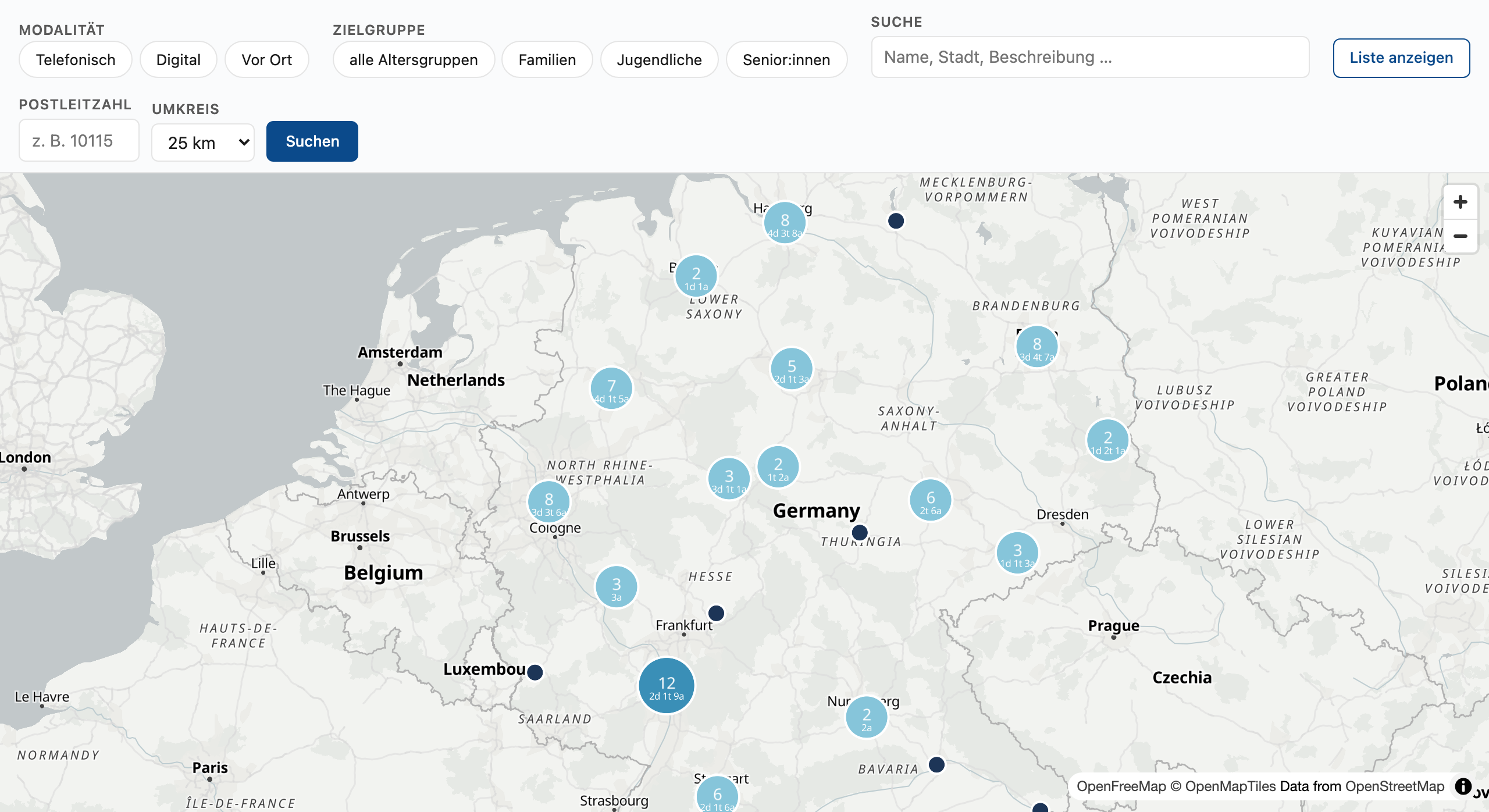 Interactive offer map of Germany with clustered location markers; each cluster shows the number of offers it contains.